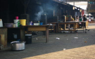 convert -blur 0x3 IMGP8582.JPG IMGP8582_blur.JPG